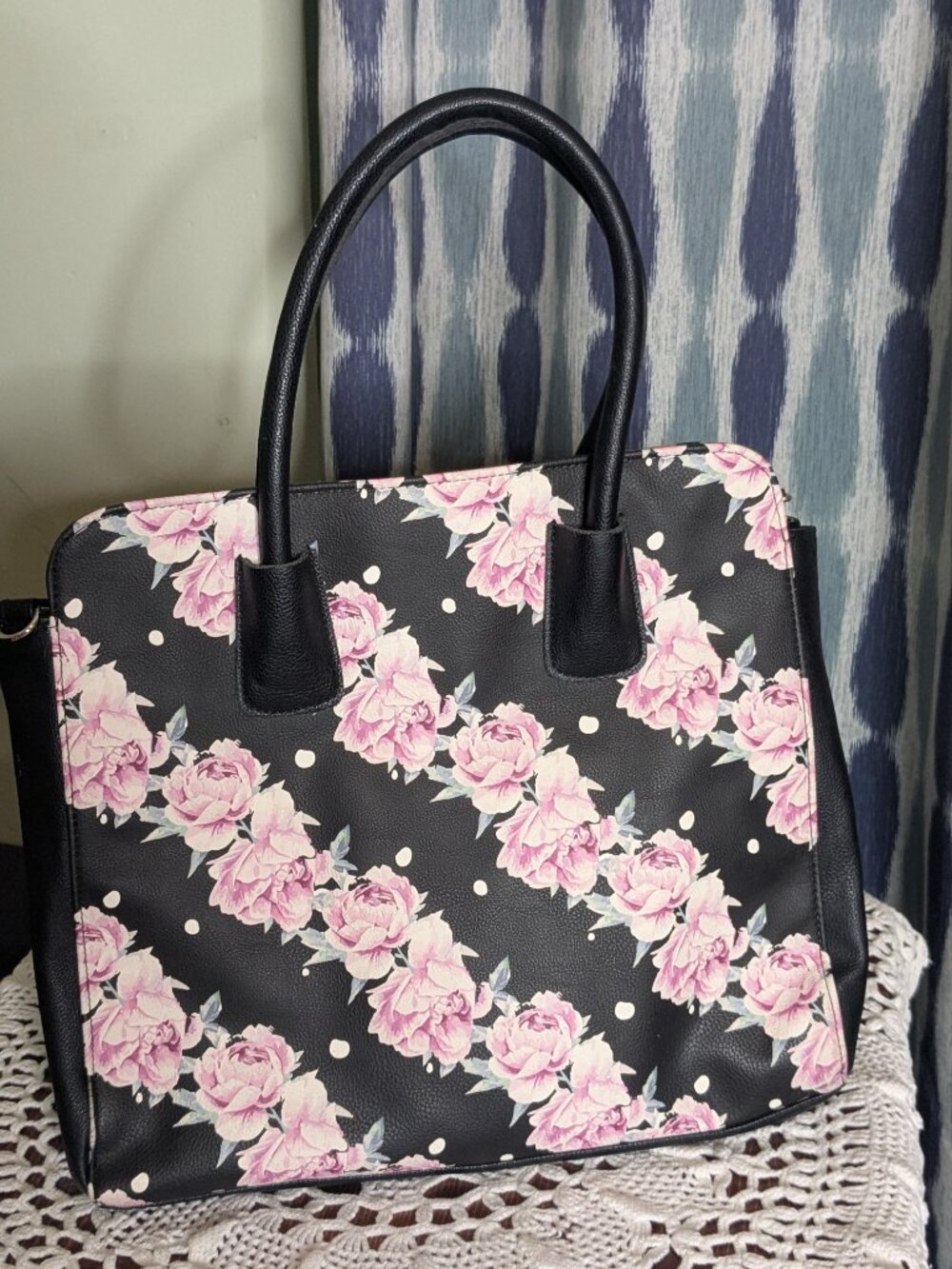 Betsey Johnson Floral Polka Dot Bow Satchel Tote Purse Handbag - Picture 2 of 7